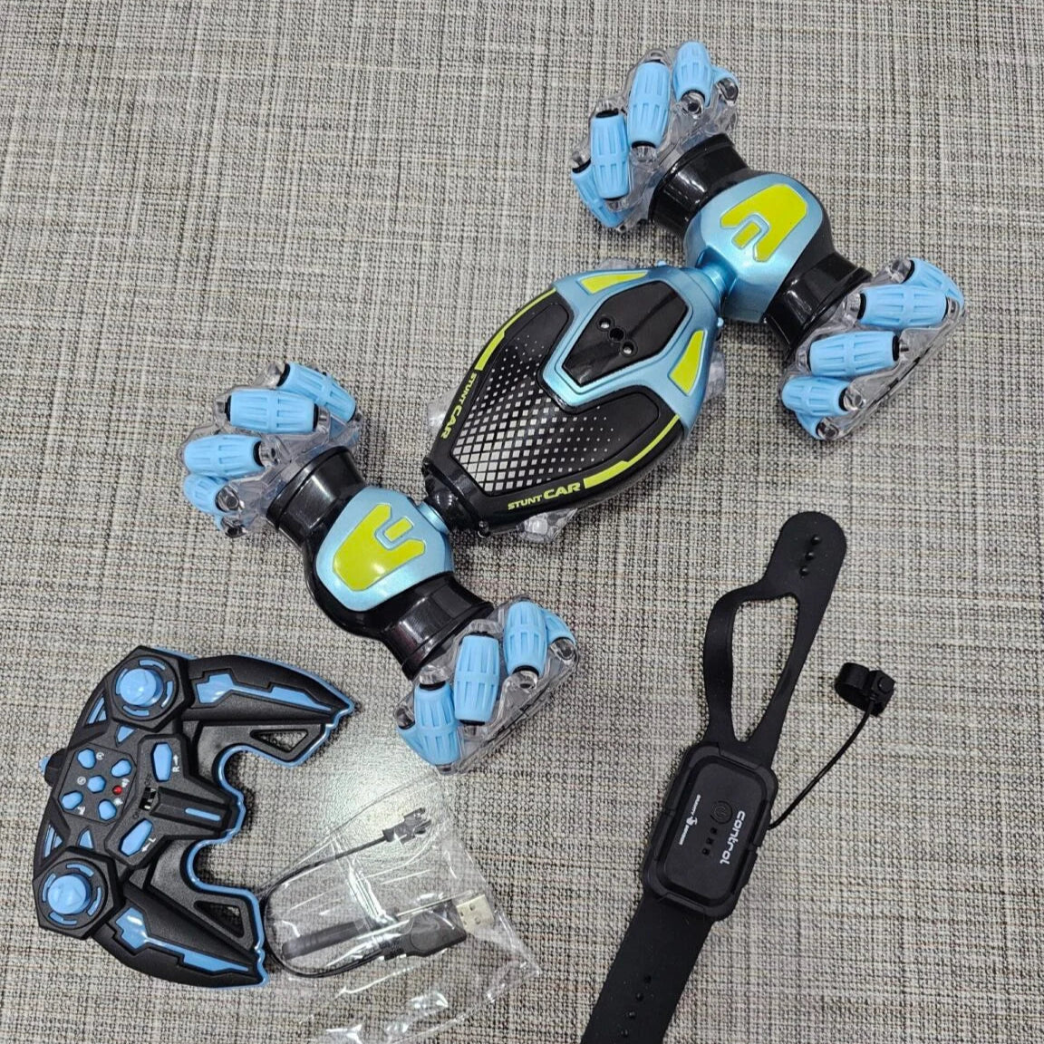 Transform Stunt Car 2.4G R.C Control 360° Rotate – Creative Center | Bacha Toys