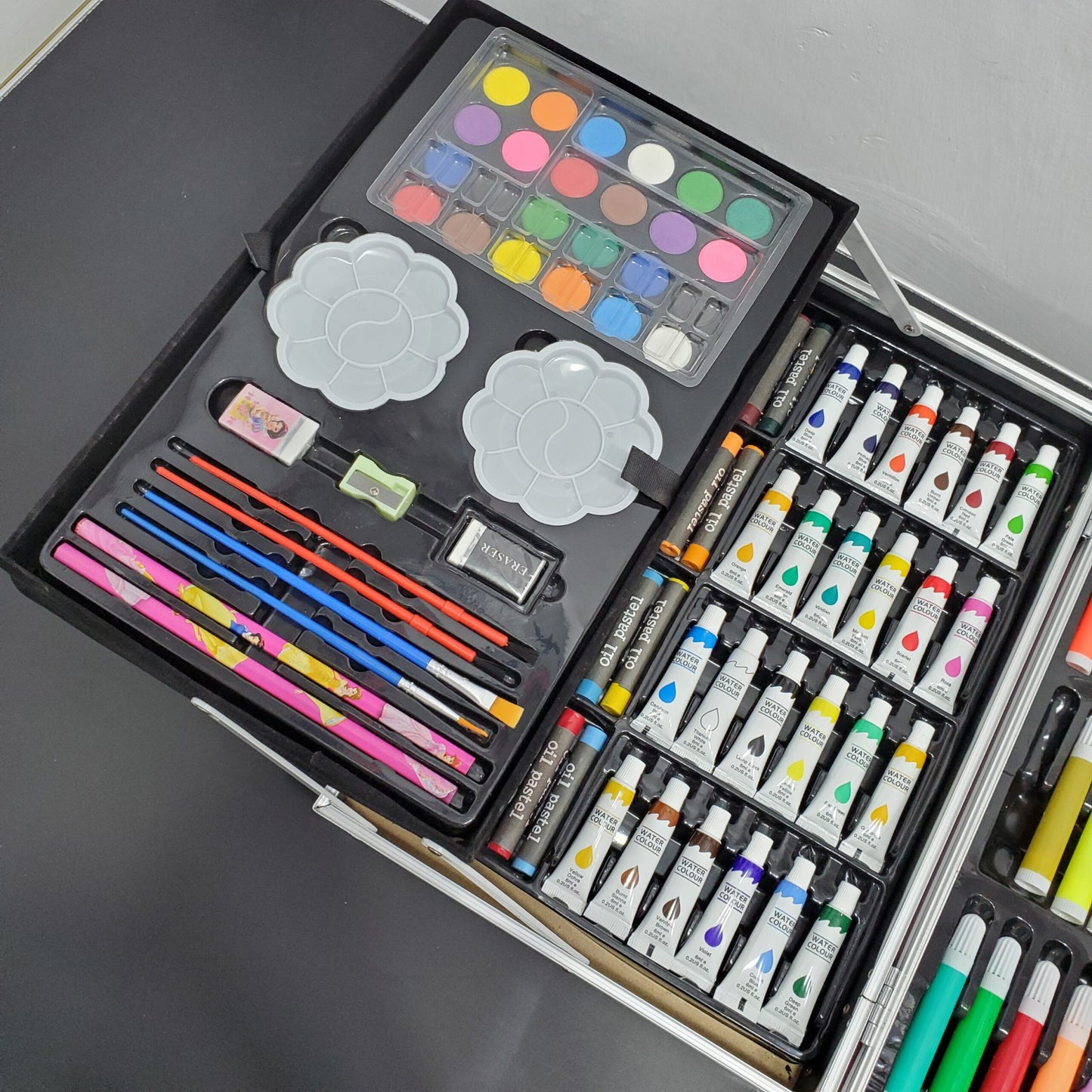 145 Pcs Colour Kit β All-in-One Art Set for Creative Kids