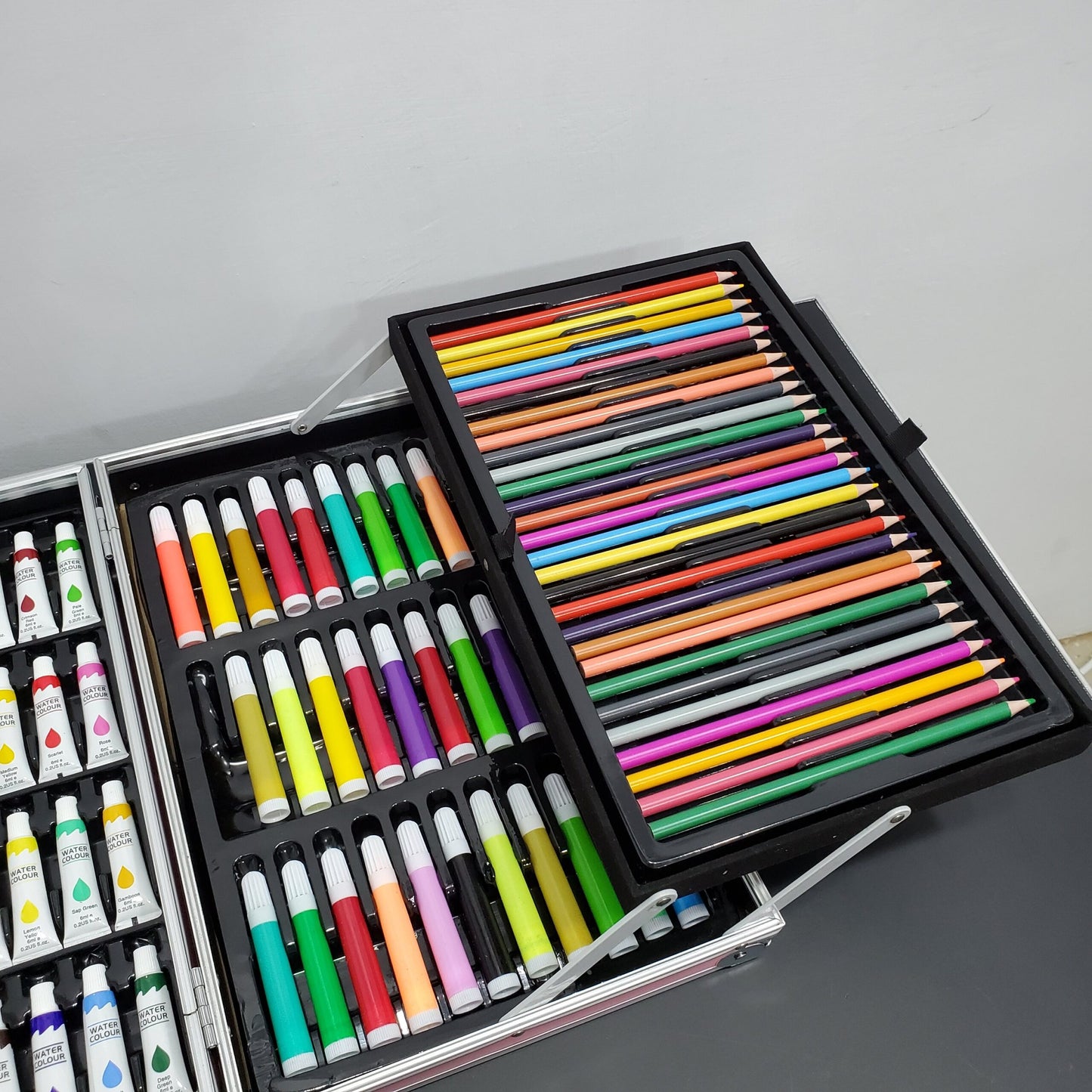145 Pcs Colour Kit β All-in-One Art Set for Creative Kids