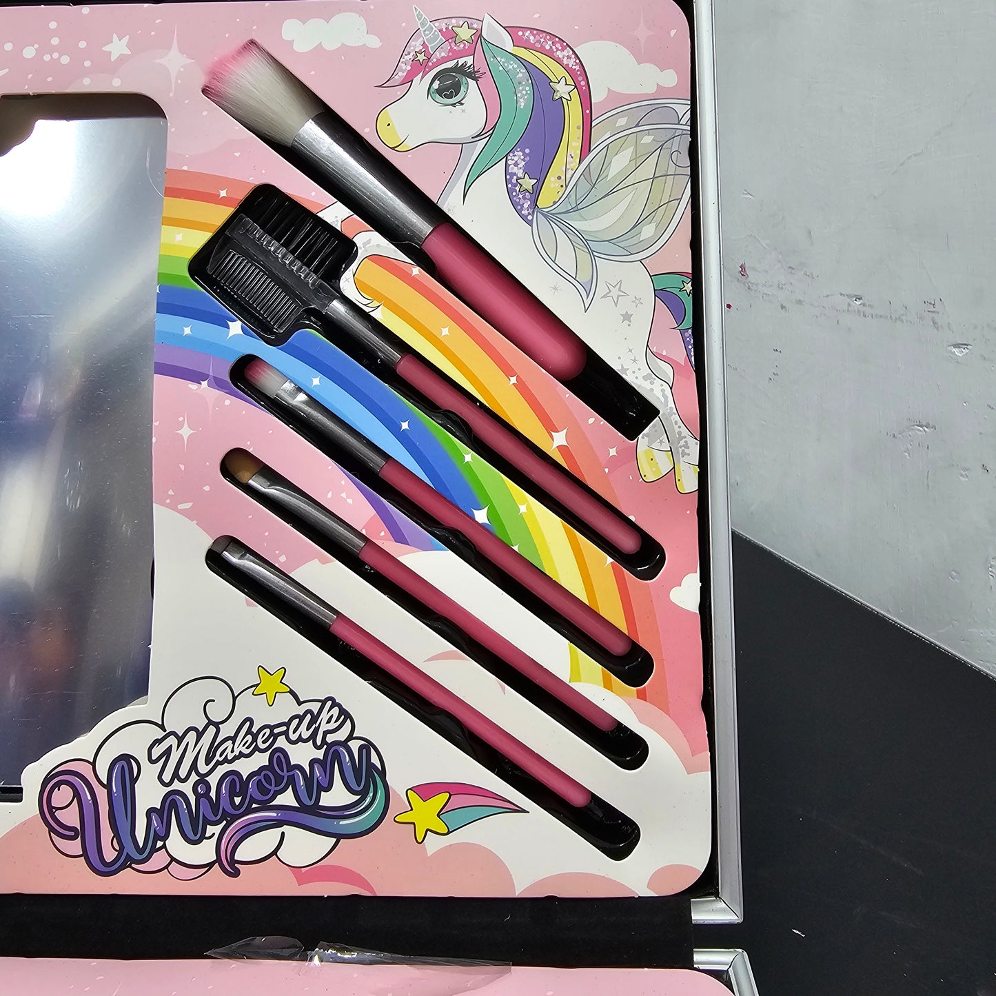 Unicorn Makeup Suitcase – Magical Beauty Set for Kids | Bacha Toys