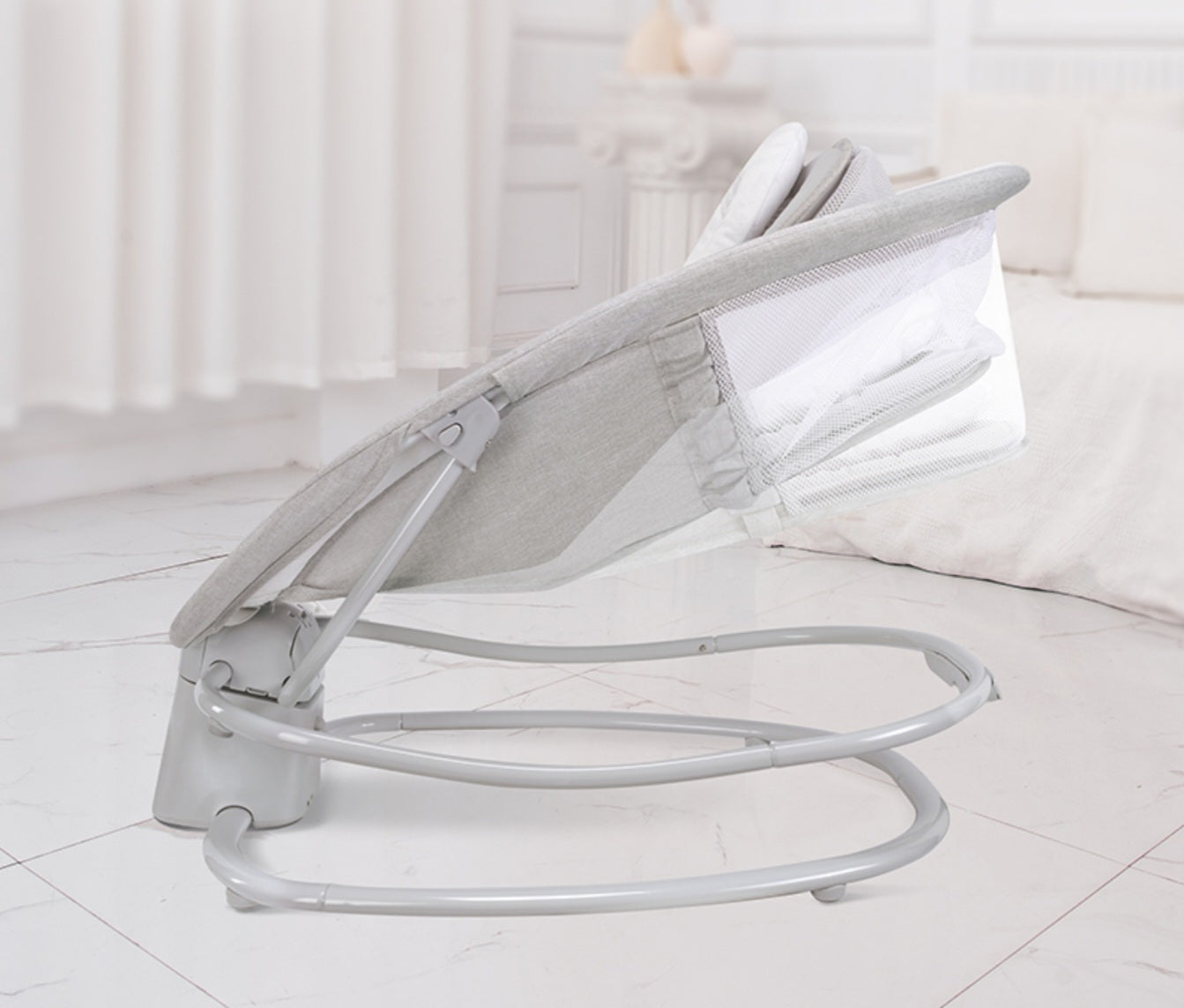 MASTELA 4-in-1 Multi-Functional Fold-Up Bassinet | Bacha Toys