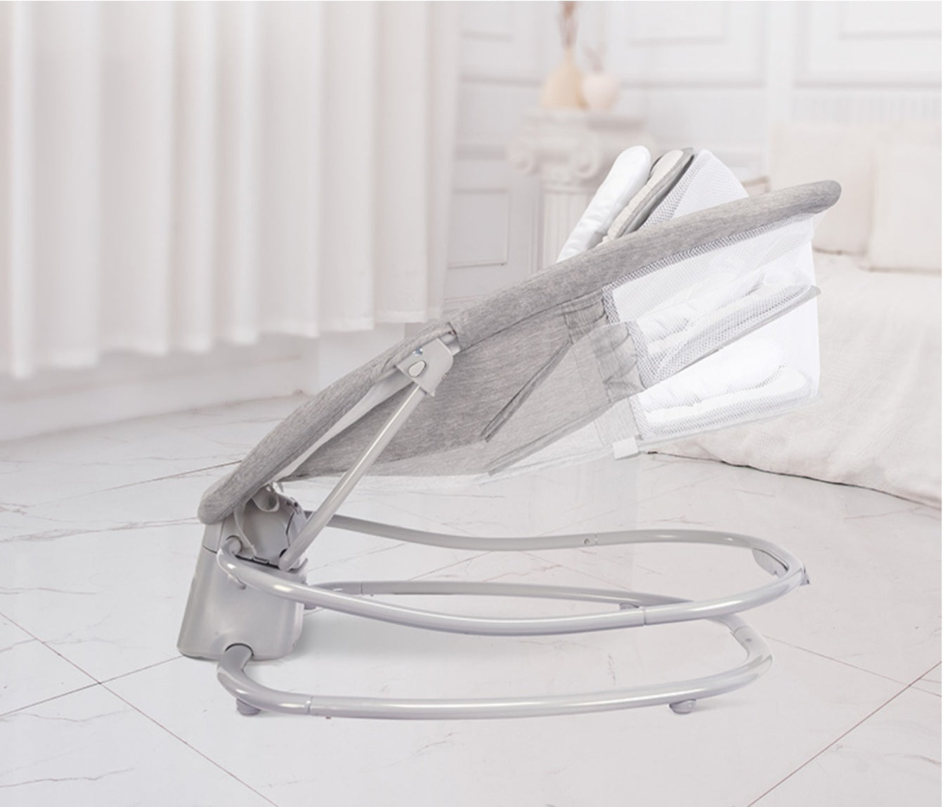 MASTELA 4-in-1 Multi-Functional Fold-Up Bassinet | Bacha Toys