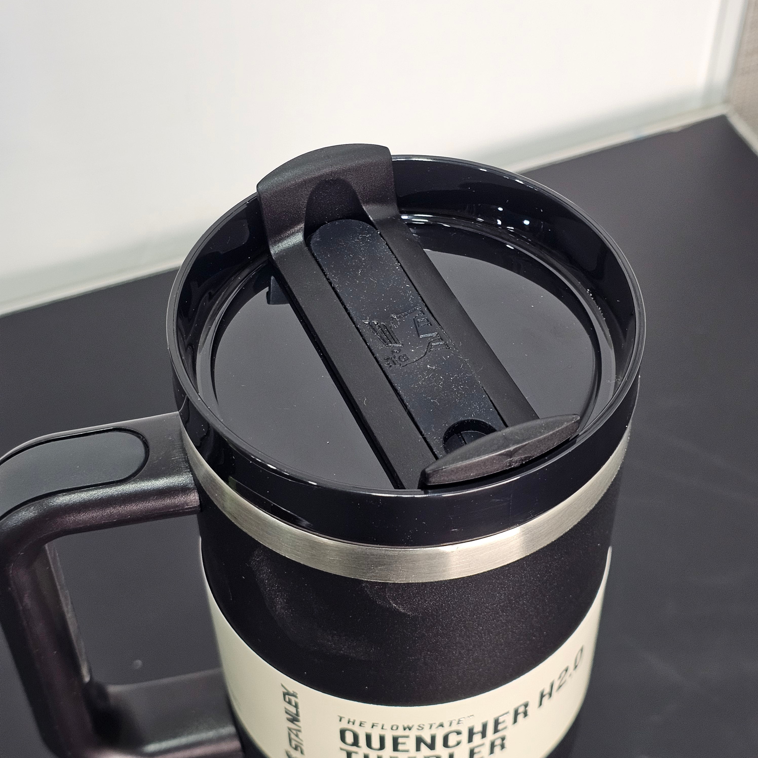 1180ml Stanley Style Tumbler – 11H Cold, 48H Ice, 7H Hot