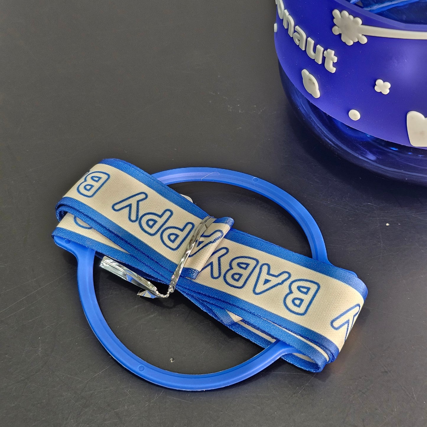 700ml Water Bottle – Durable & Everyday Hydration