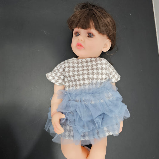 55cm Baby Silicone Doll – Lifelike Real Baby with Accessories