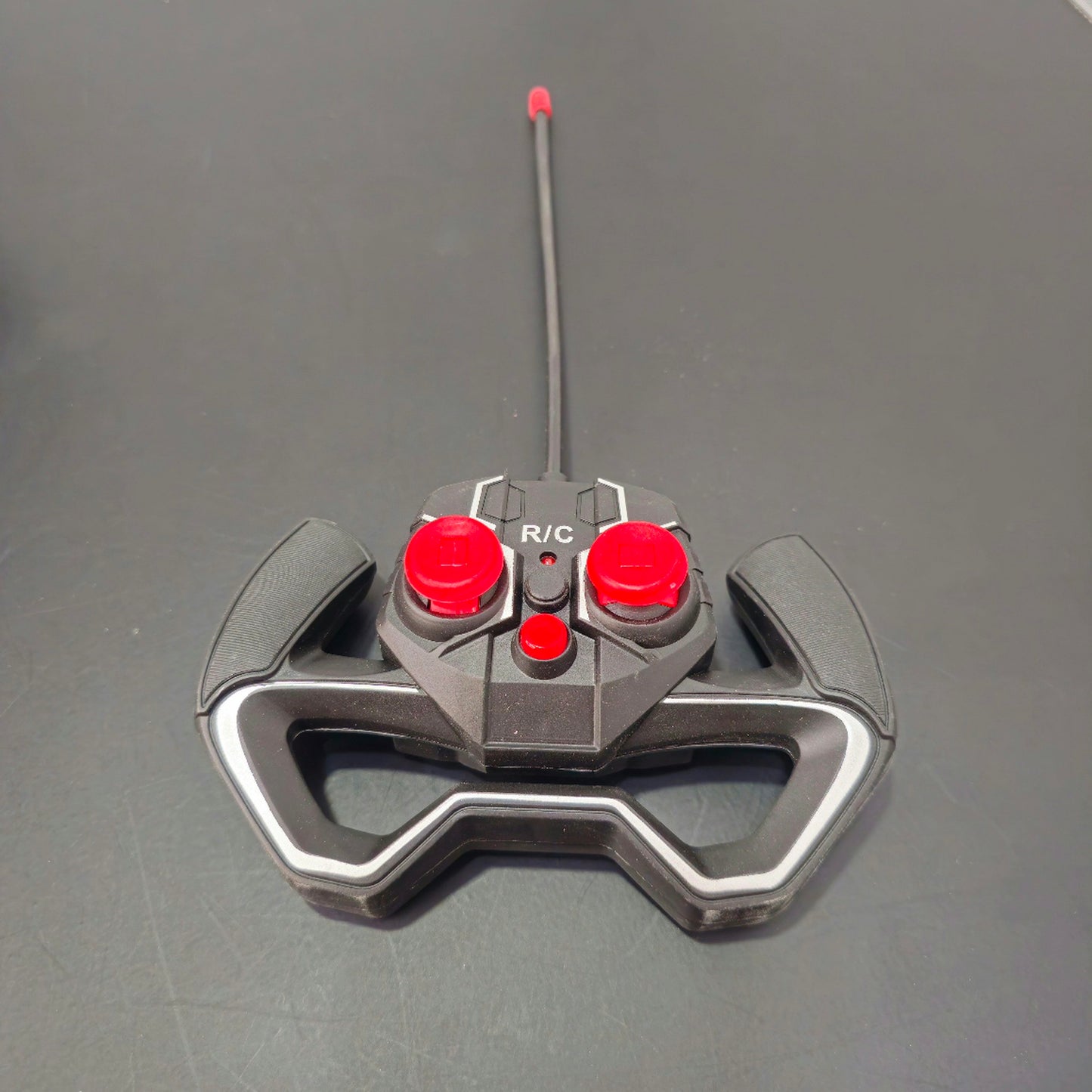 Luxury RC Car 1:16 Scale – Front & Rear Lights, Suspension & All-Round Driving | Bacha Toys