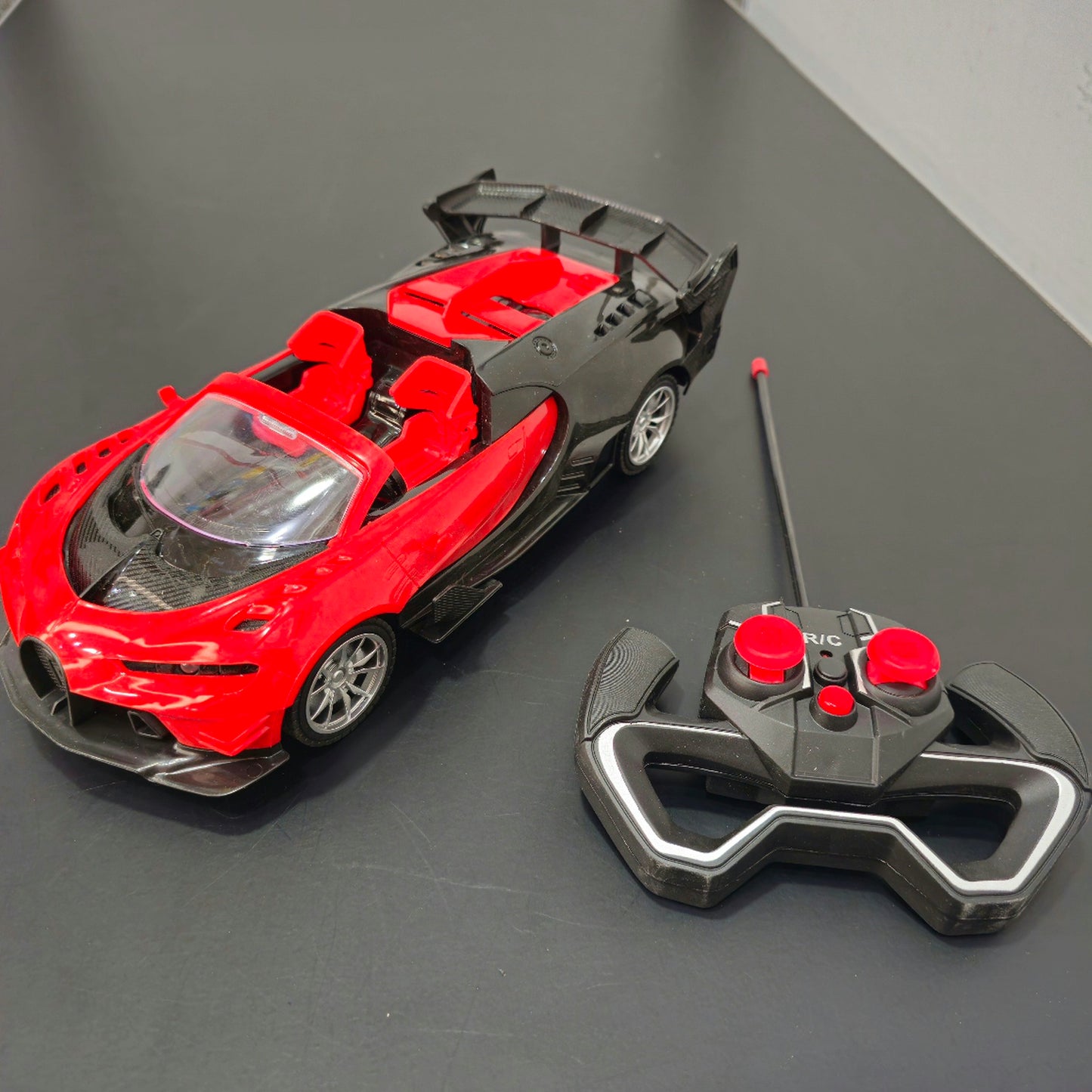 Luxury RC Car 1:16 Scale – Front & Rear Lights, Suspension & All-Round Driving | Bacha Toys