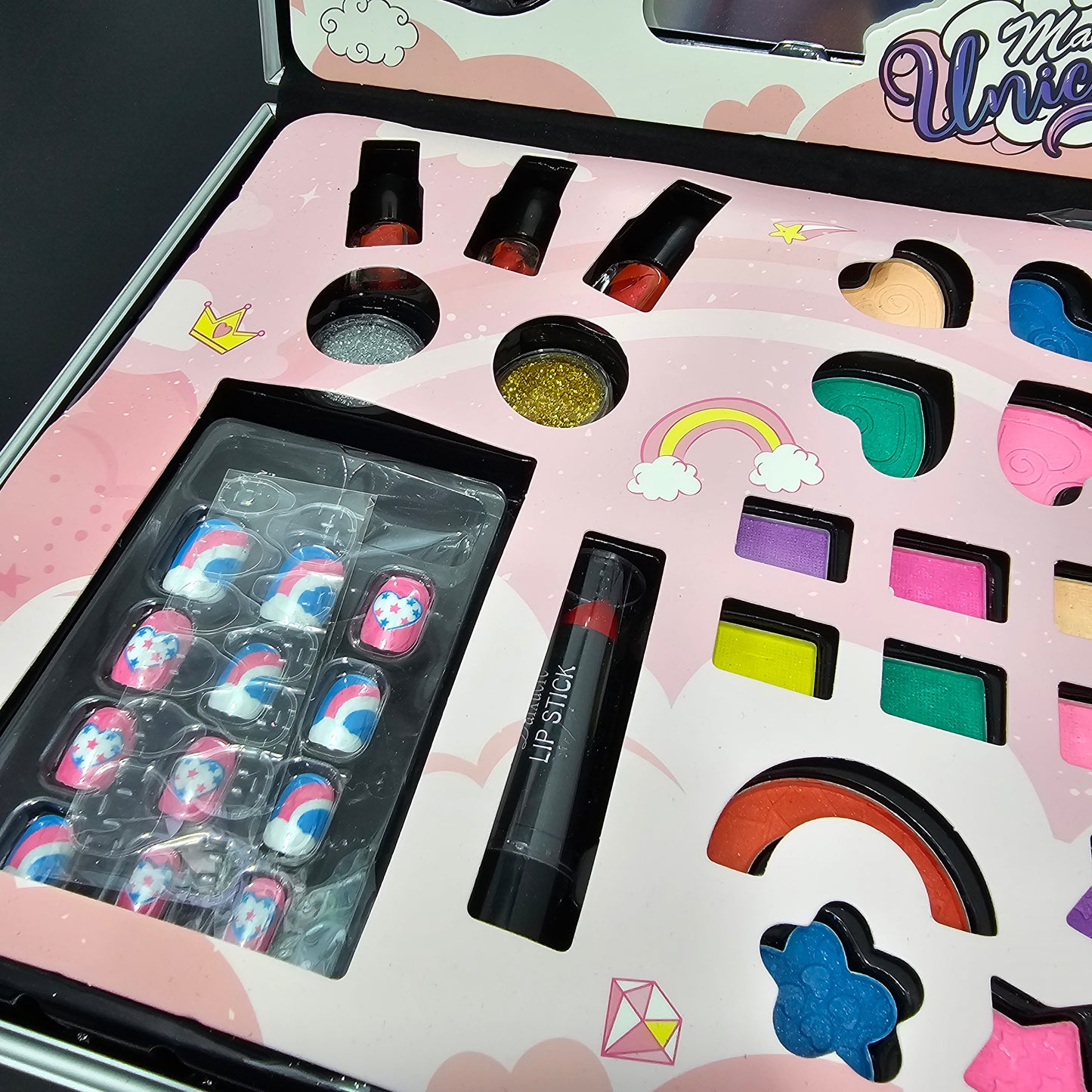 Unicorn Makeup Suitcase – Magical Beauty Set for Kids | Bacha Toys